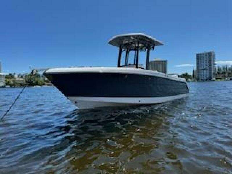 24ft Robalo Yacht For Sale