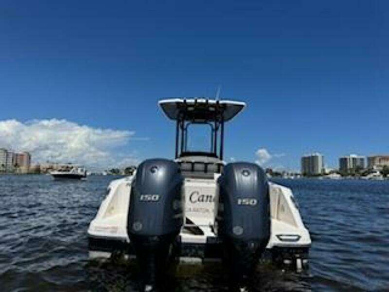 24ft Robalo Yacht For Sale