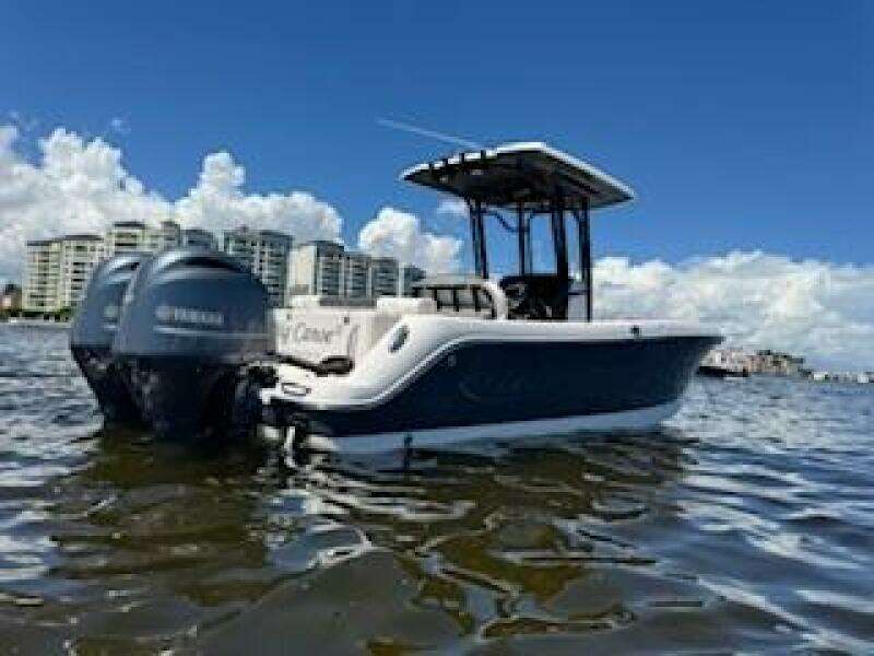 24ft Robalo Yacht For Sale