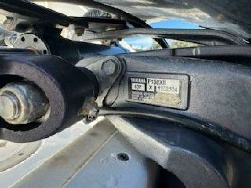 24ft Robalo Yacht For Sale