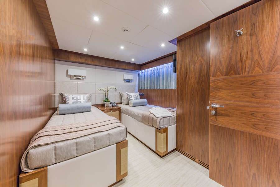 Second Amendment 100ft Hargrave Yacht For Sale