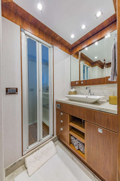 Second Amendment 100ft Hargrave Yacht For Sale