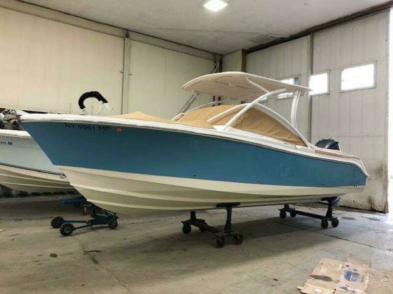 24ft Edgewater Yacht For Sale