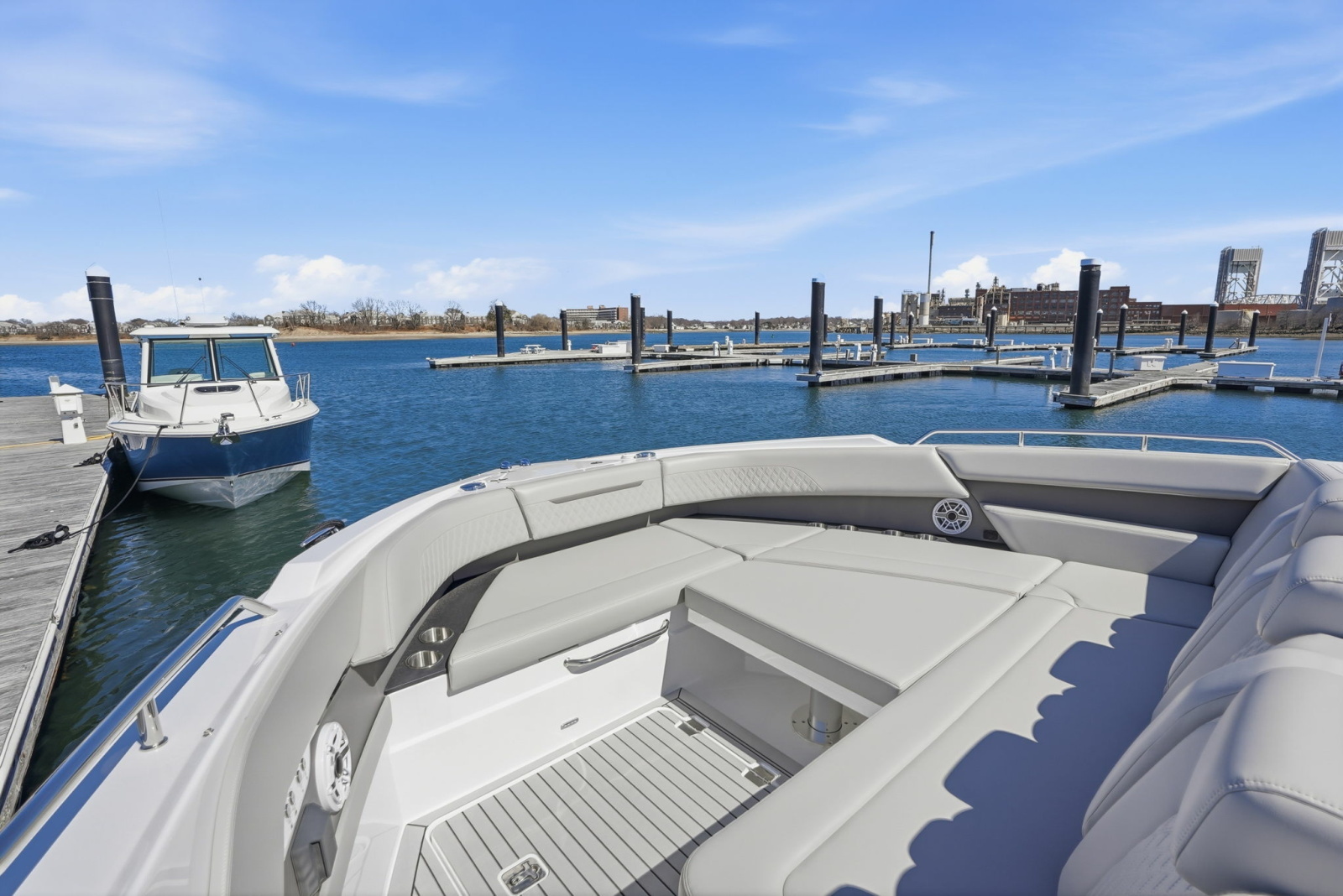 50ft Cruisers Yachts Yacht For Sale