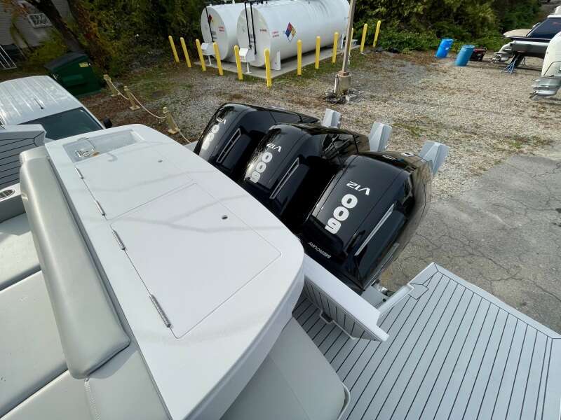 50ft Cruisers Yachts Yacht For Sale