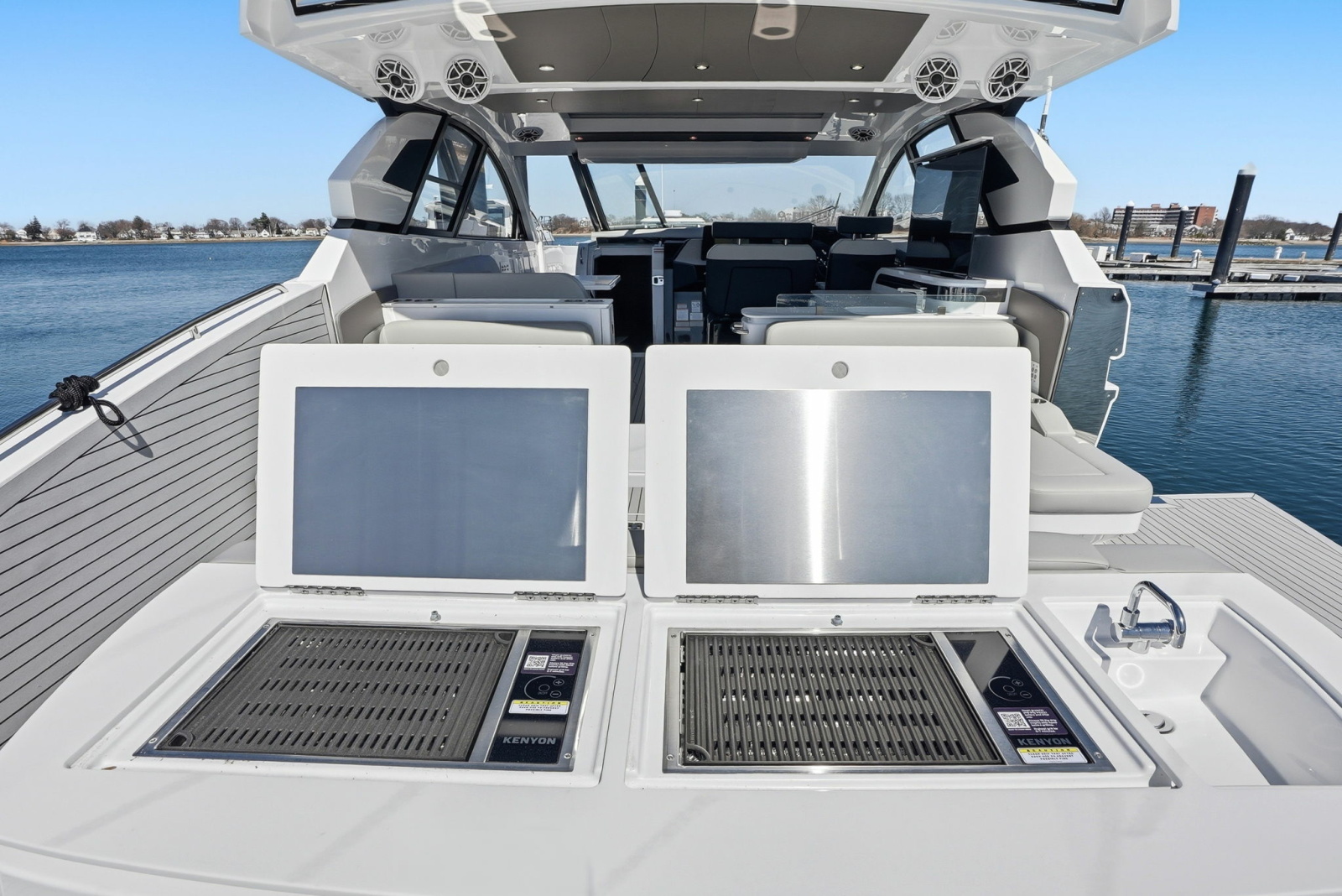 50ft Cruisers Yachts Yacht For Sale