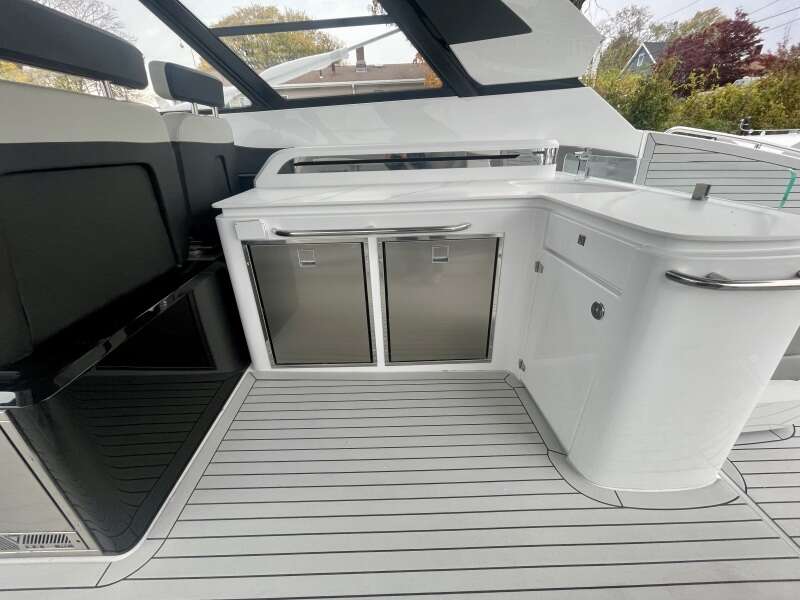 50ft Cruisers Yachts Yacht For Sale