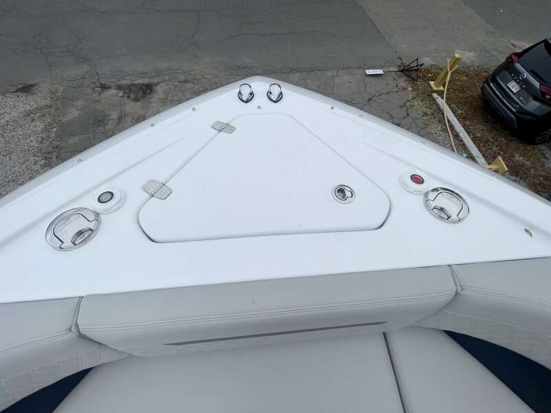 50ft Cruisers Yachts Yacht For Sale