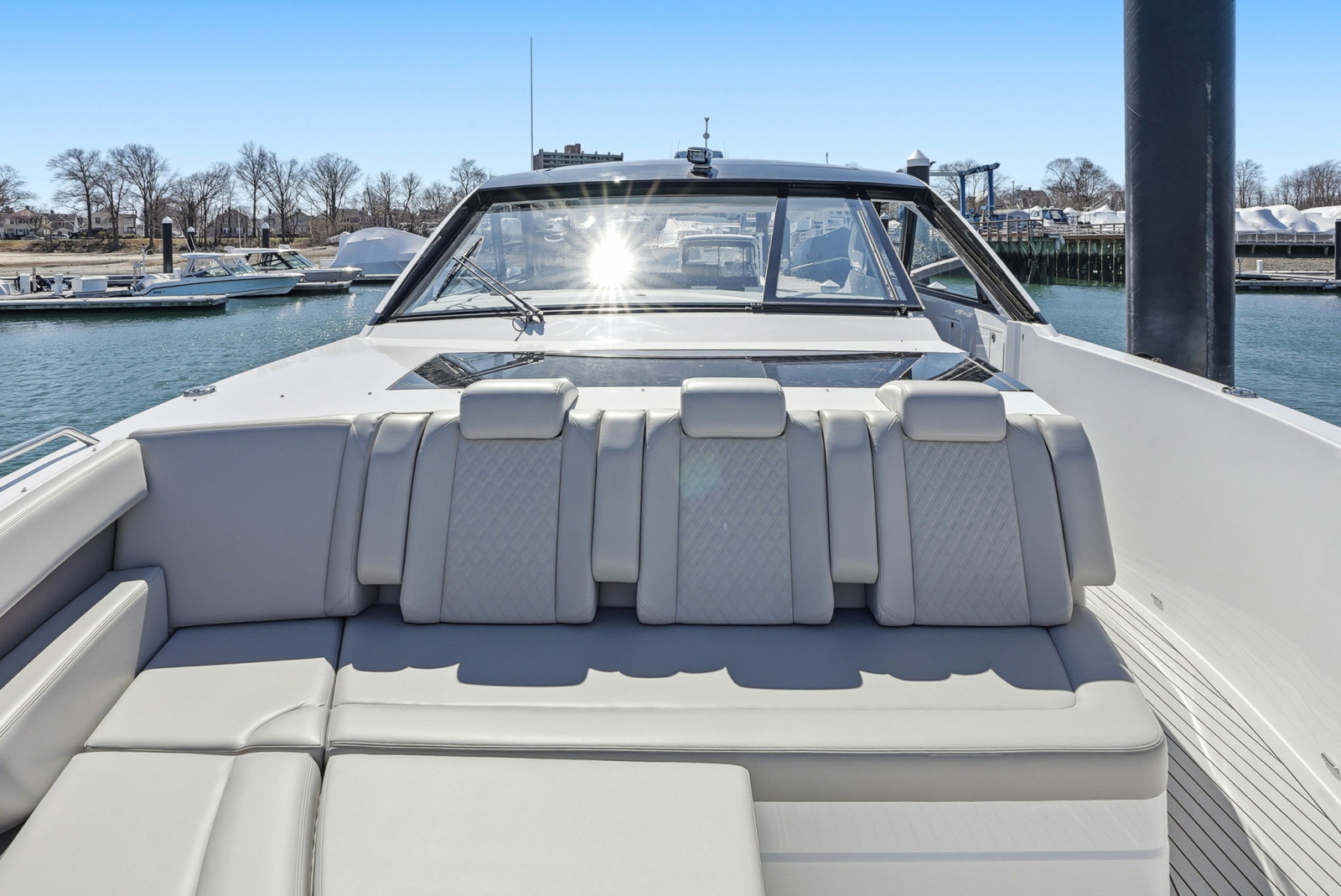 50ft Cruisers Yachts Yacht For Sale