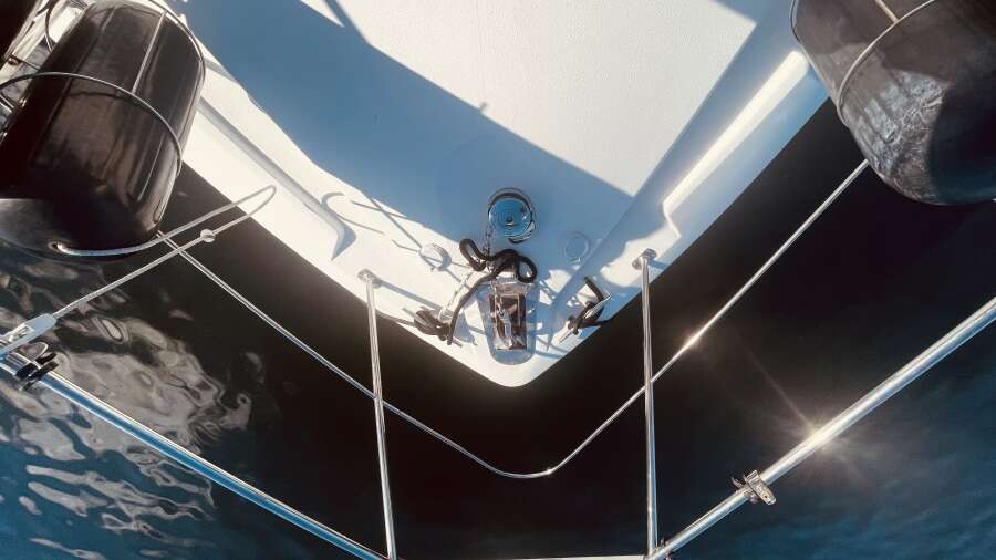 50ft CARVER YACHTS Yacht For Sale