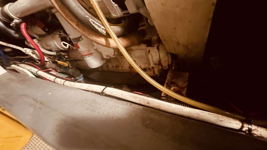 50ft CARVER YACHTS Yacht For Sale