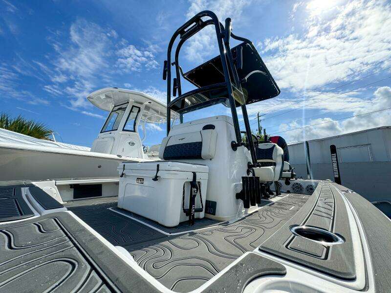 23ft Tidewater Yacht For Sale
