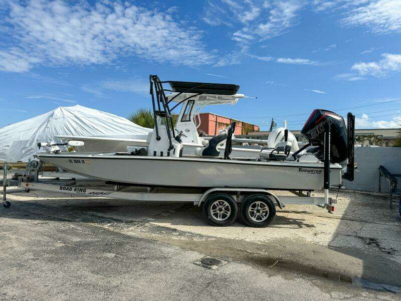 23ft Tidewater Yacht For Sale