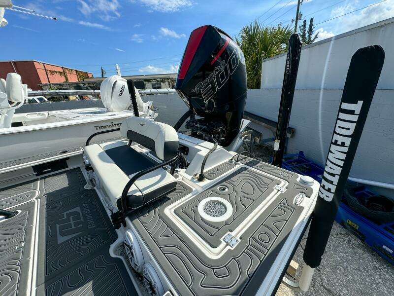 23ft Tidewater Yacht For Sale