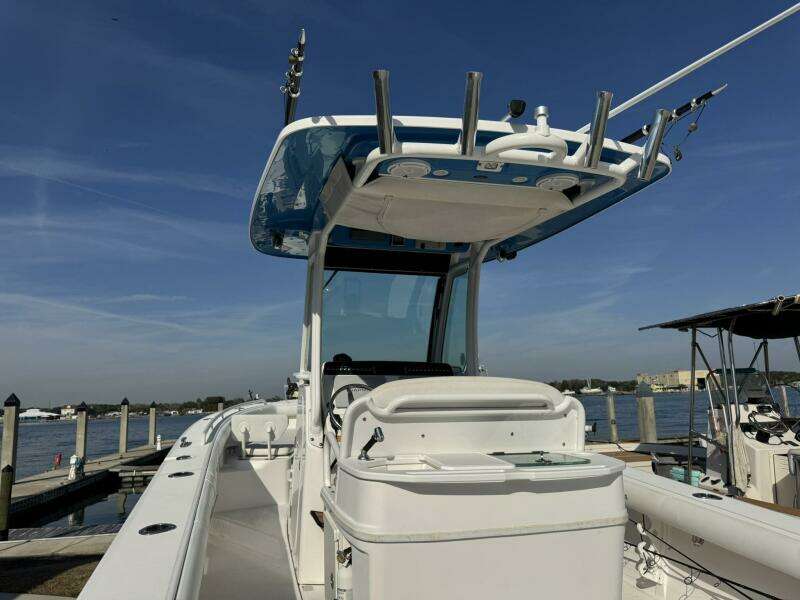 27ft Everglades Yacht For Sale
