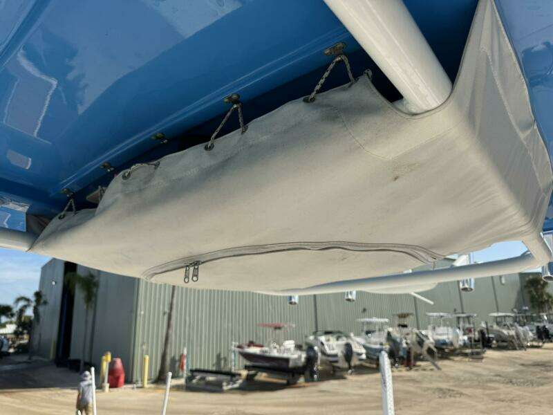 27ft Everglades Yacht For Sale