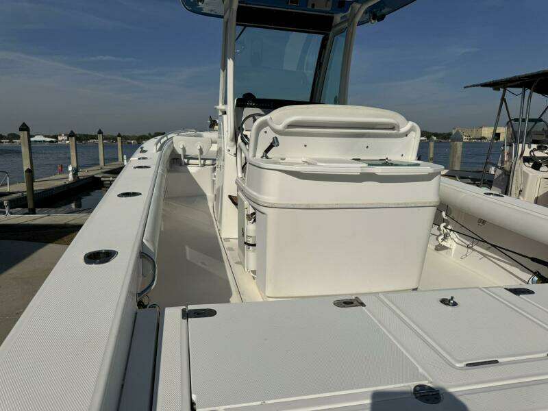 27ft Everglades Yacht For Sale
