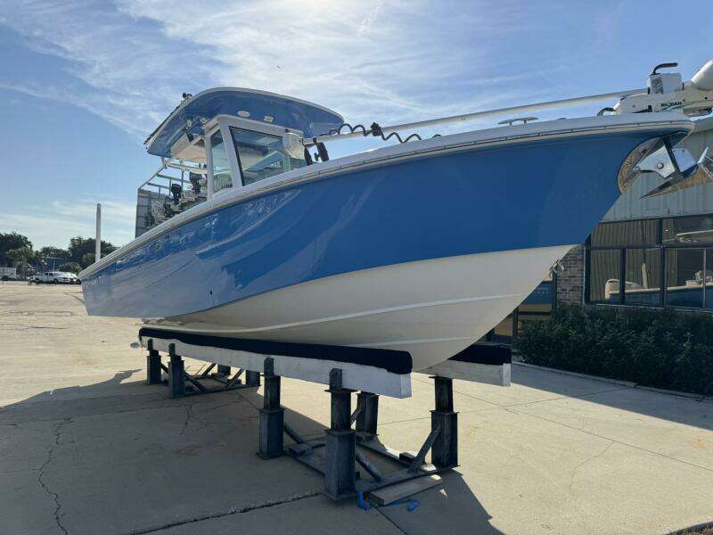 27ft Everglades Yacht For Sale