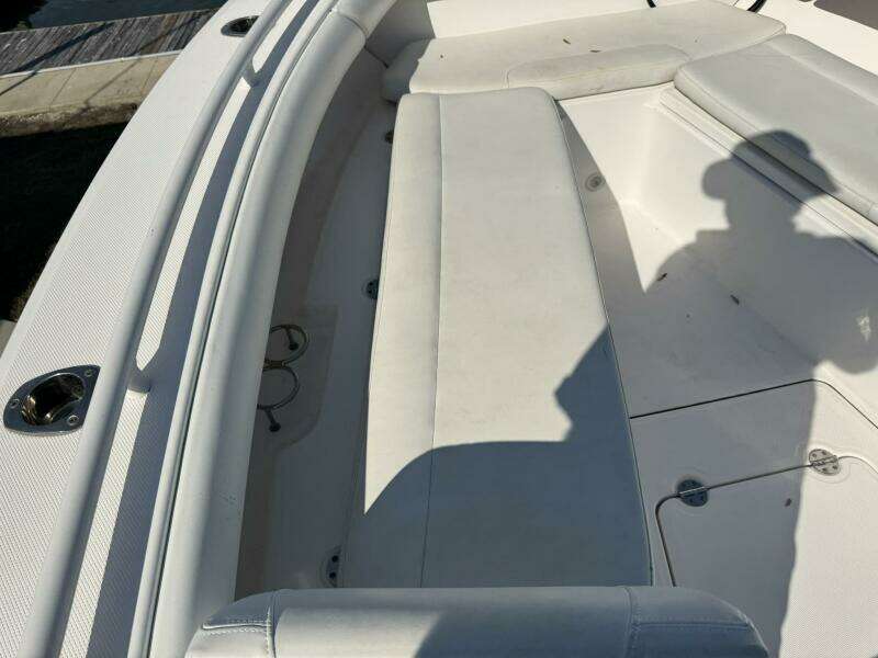 27ft Everglades Yacht For Sale