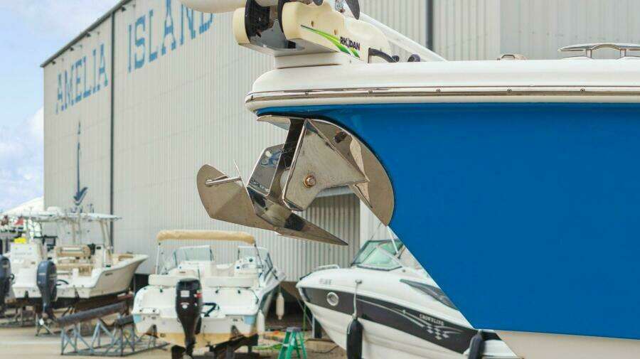 27ft Everglades Yacht For Sale