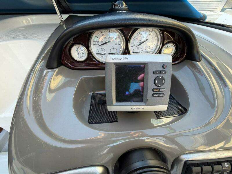 24ft Regal Yacht For Sale