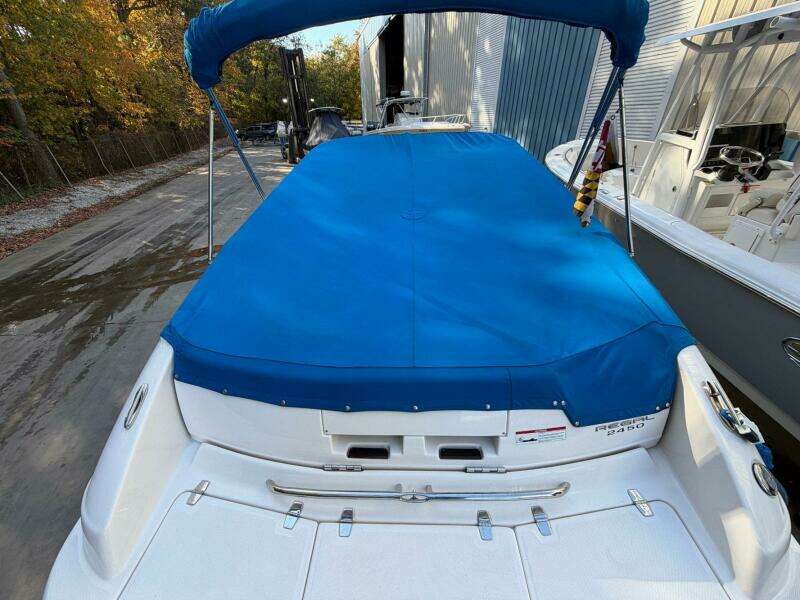 24ft Regal Yacht For Sale