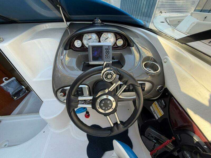 24ft Regal Yacht For Sale