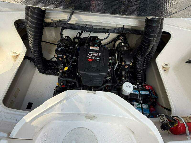 24ft Regal Yacht For Sale