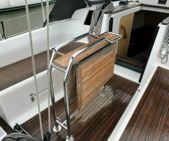 Stormy Temper 31ft Hanse Yacht For Sale