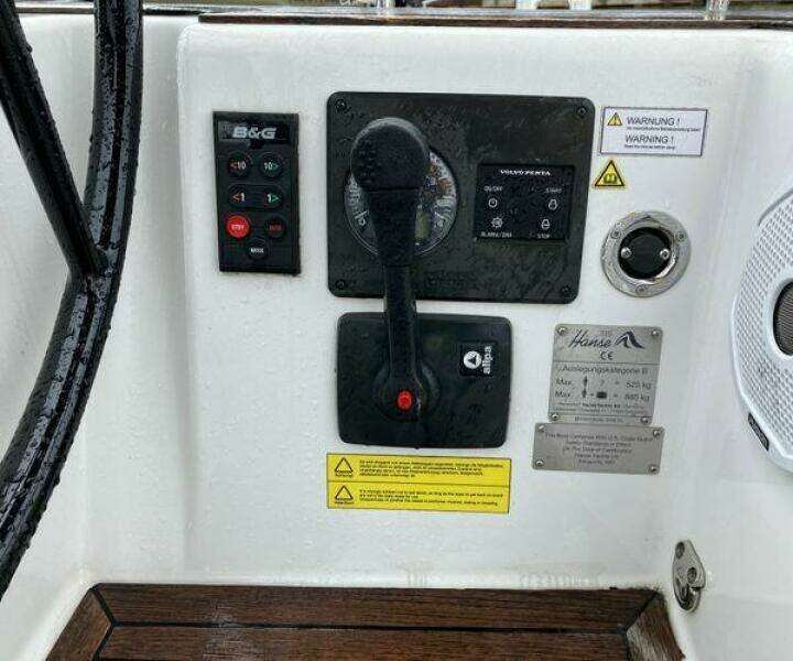 Stormy Temper 31ft Hanse Yacht For Sale