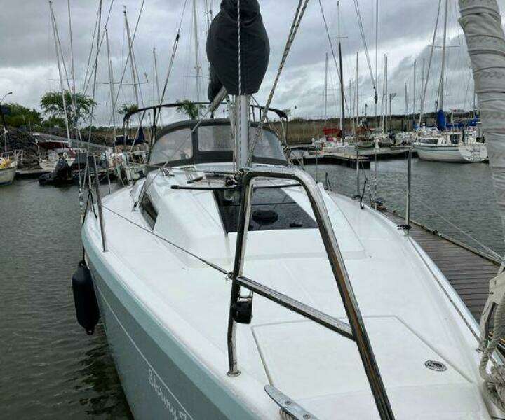 Stormy Temper 31ft Hanse Yacht For Sale