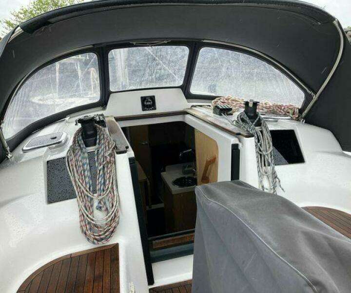 Stormy Temper 31ft Hanse Yacht For Sale