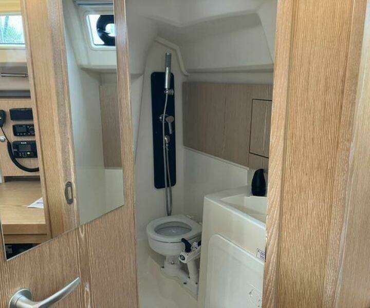 Stormy Temper 31ft Hanse Yacht For Sale