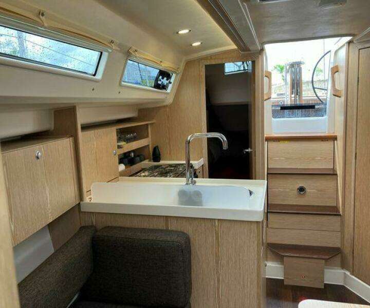 Stormy Temper 31ft Hanse Yacht For Sale