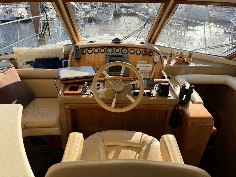 Hukilau 48ft Navigator Yacht For Sale