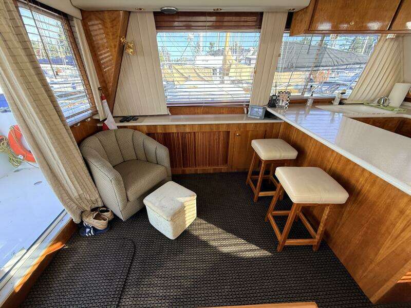 Hukilau 48ft Navigator Yacht For Sale