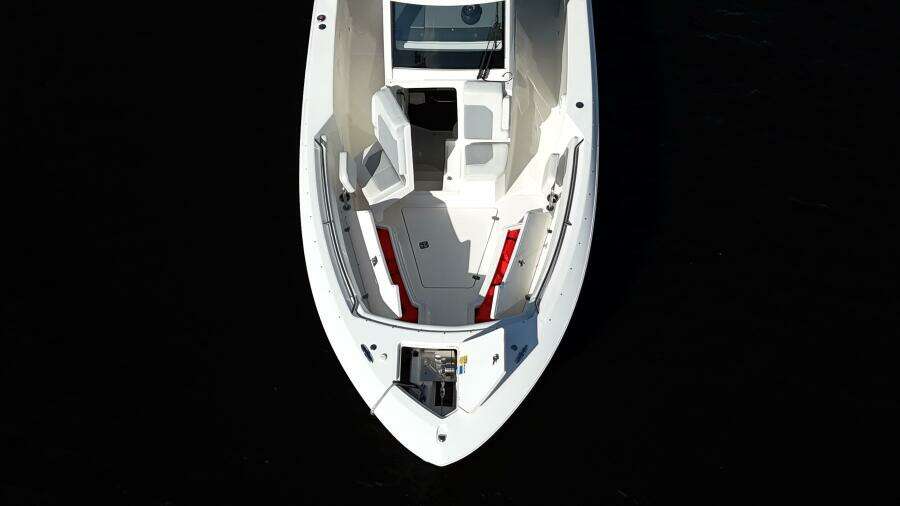 28ft Pursuit Yacht For Sale