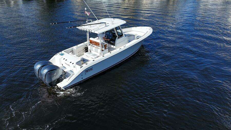 28ft Pursuit Yacht For Sale