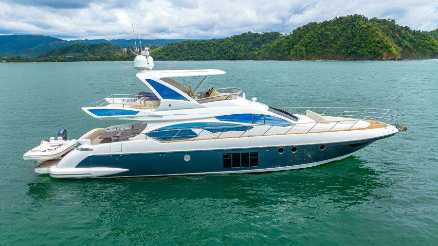 2014 Azimut 64 