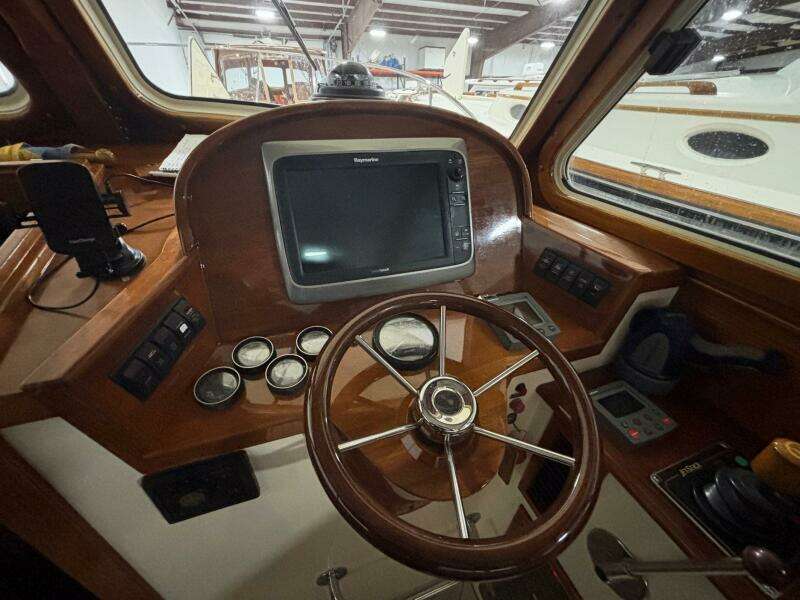JOSIE 36ft Hinckley Yacht For Sale