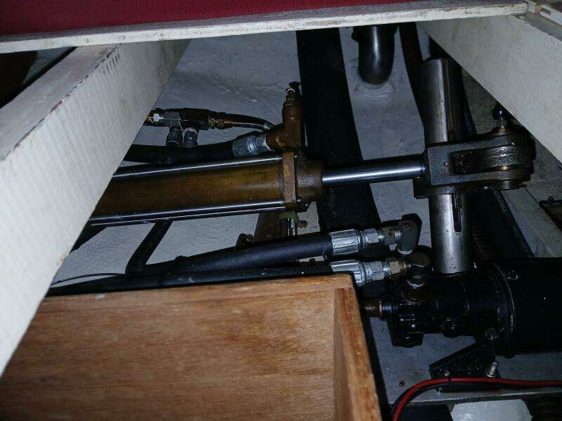 Lady Bella 45ft Hardin Yacht For Sale