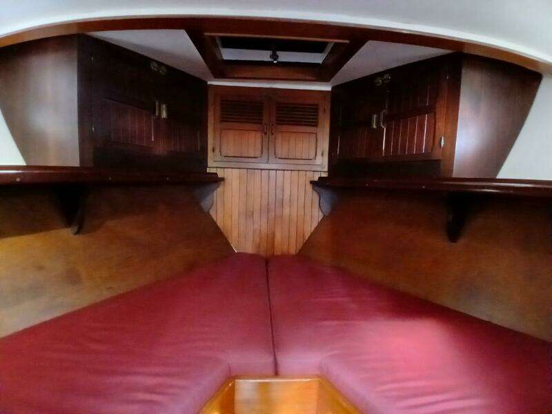 Lady Bella 45ft Hardin Yacht For Sale