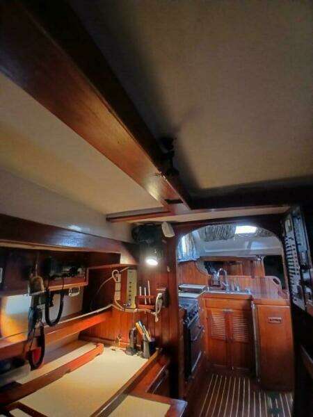Lady Bella 45ft Hardin Yacht For Sale
