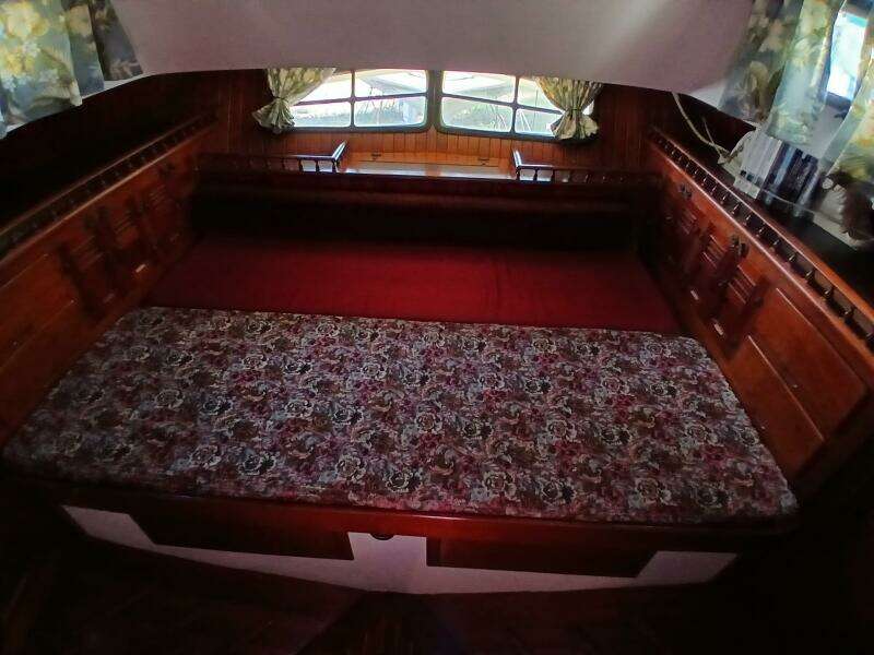 Lady Bella 45ft Hardin Yacht For Sale