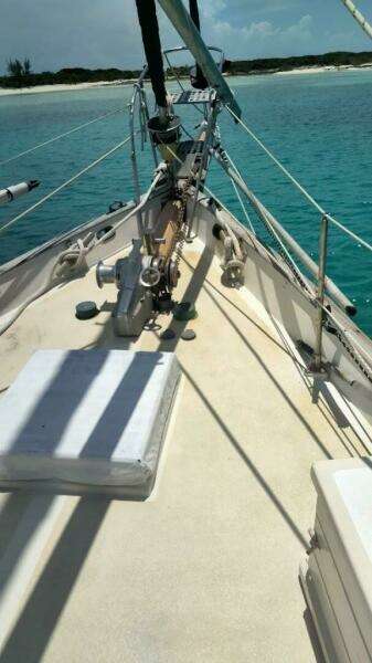 Lady Bella 45ft Hardin Yacht For Sale