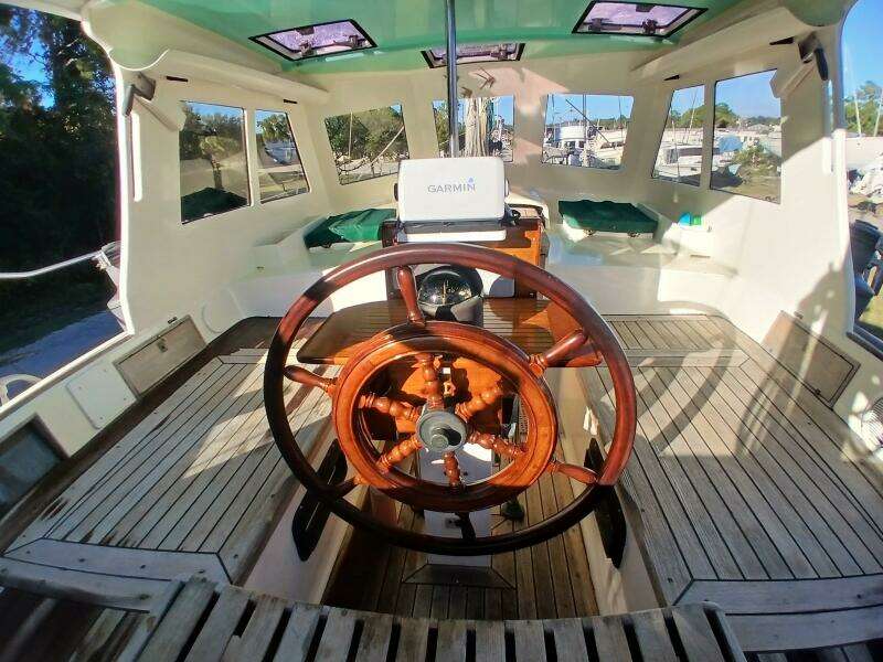 Lady Bella 45ft Hardin Yacht For Sale