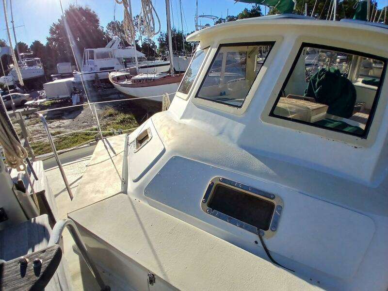 Lady Bella 45ft Hardin Yacht For Sale