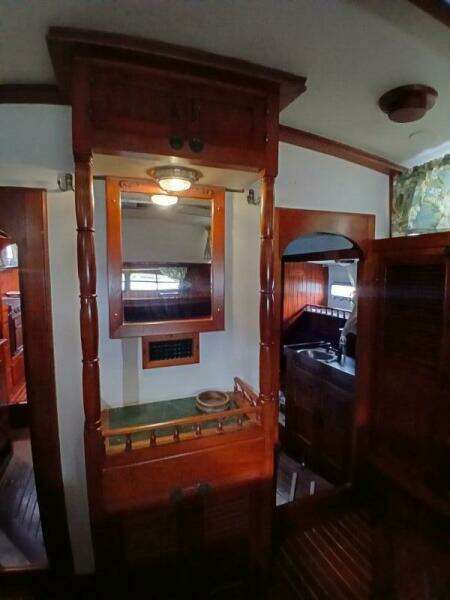 Lady Bella 45ft Hardin Yacht For Sale