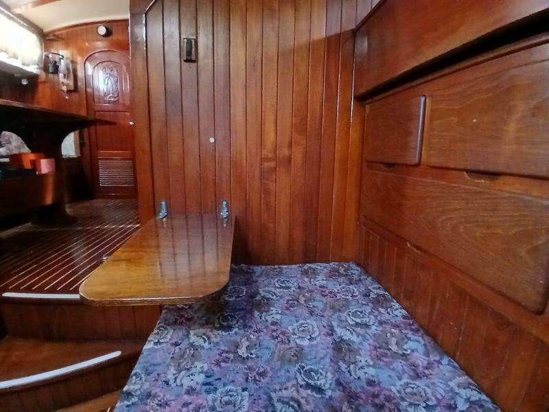 Lady Bella 45ft Hardin Yacht For Sale