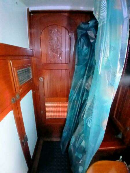 Lady Bella 45ft Hardin Yacht For Sale